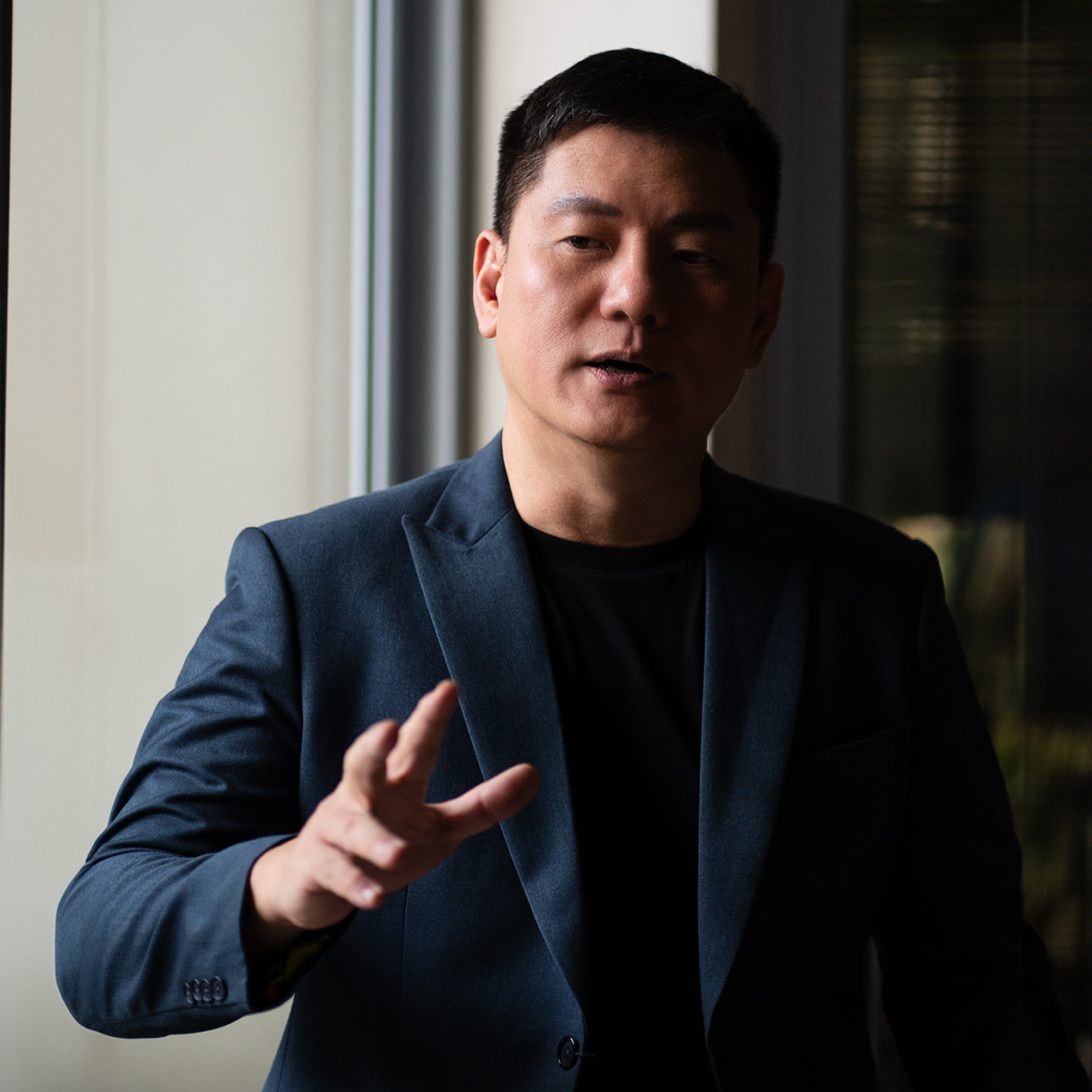 Douglas Ng Headshot